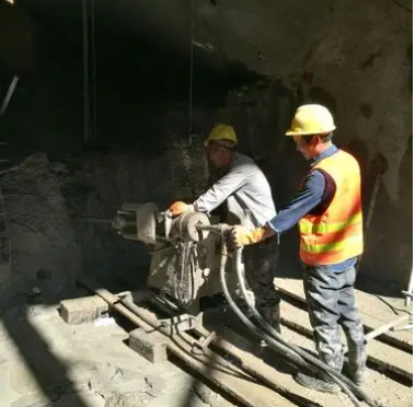 东平水下抗分散灌浆料特点 水下不分散注浆料介绍